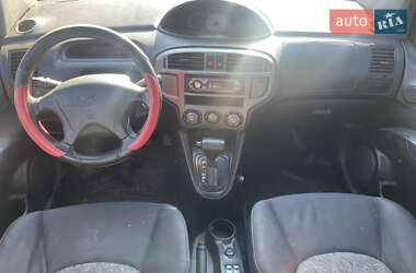 Минивэн Hyundai Matrix 2002 в 
