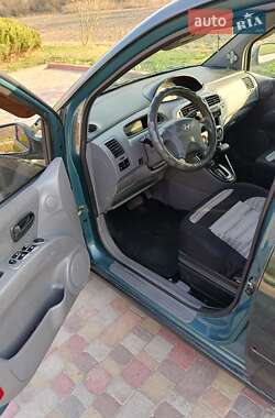 Минивэн Hyundai Matrix 2004 в 