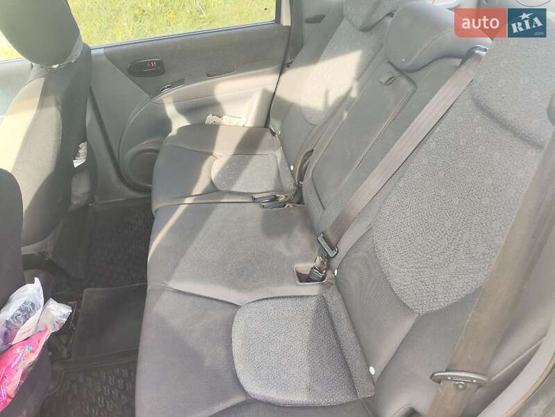Минивэн Hyundai Matrix 2007 в Харькове