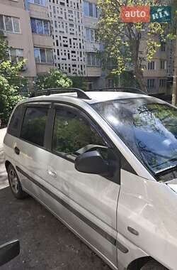 Минивэн Hyundai Matrix 2006 в 