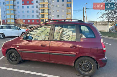Минивэн Hyundai Matrix 2008 в 