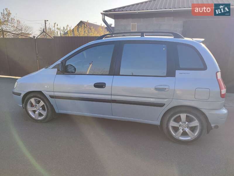 Мінівен Hyundai Matrix 2008 в Бородянці
