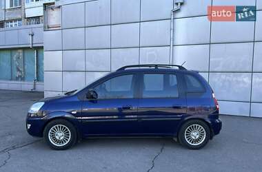 Мінівен Hyundai Matrix 2008 в 