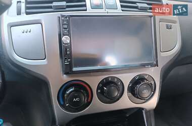 Минивэн Hyundai Matrix 2008 в 