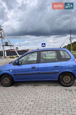 Минивэн Hyundai Matrix 2008 в 