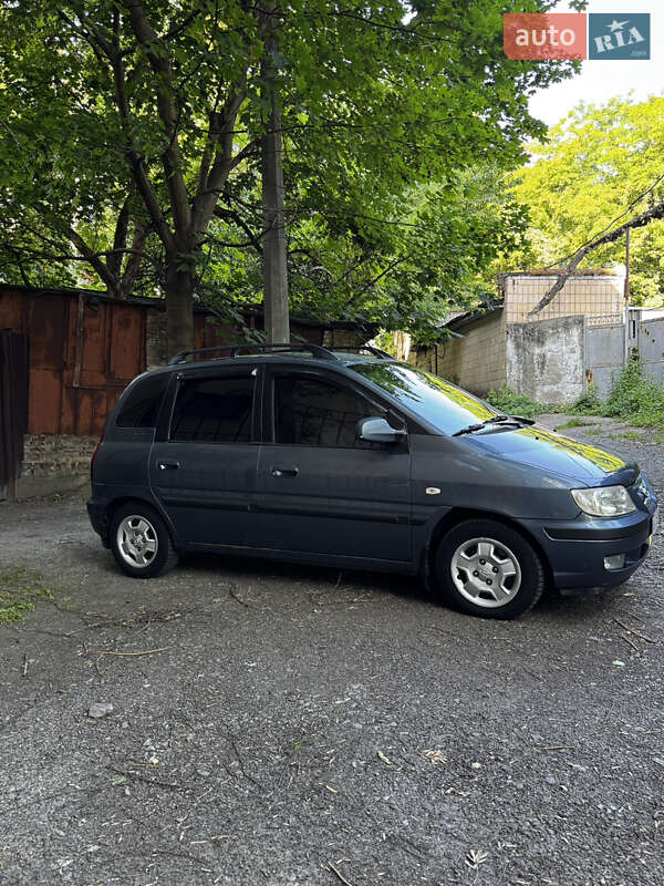 Минивэн Hyundai Matrix 2003 в Киеве