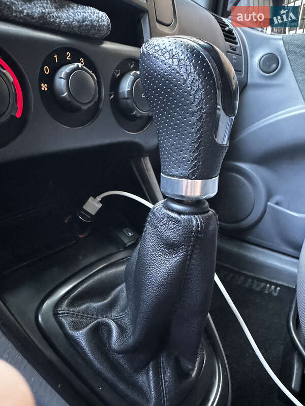 Минивэн Hyundai Matrix 2003 в Киеве