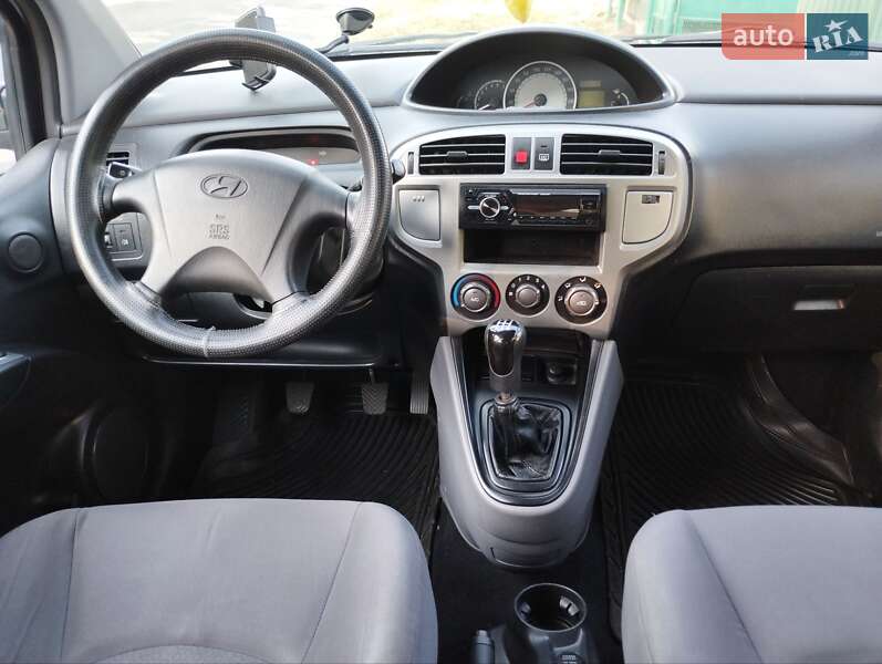 Минивэн Hyundai Matrix 2007 в Киеве