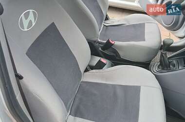 Хэтчбек Hyundai Matrix 2006 в 