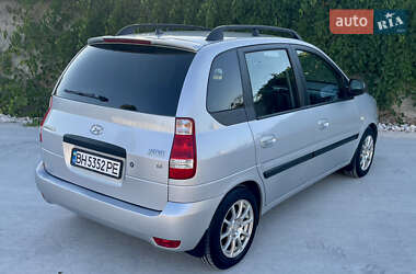 Мінівен Hyundai Matrix 2010 в 