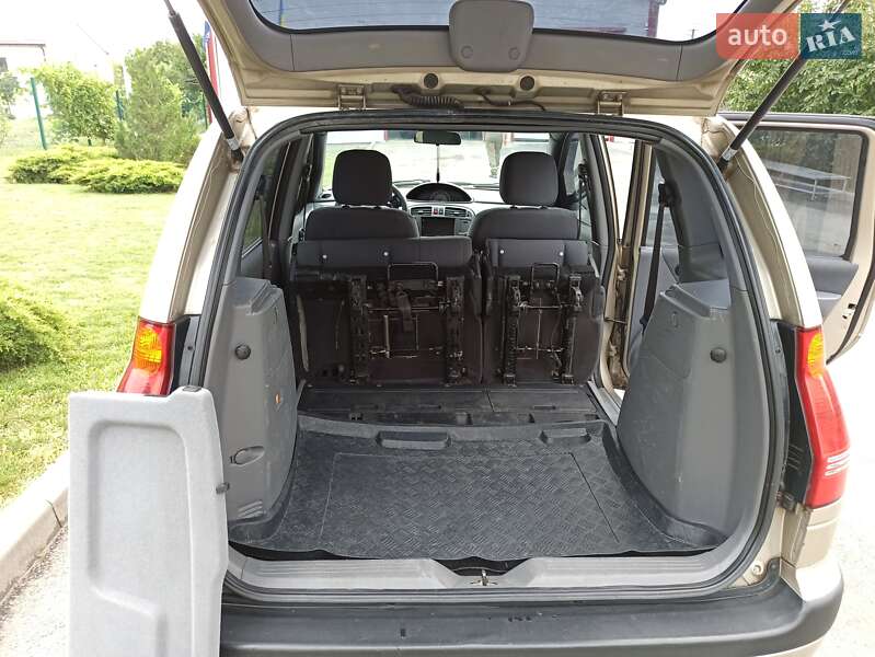 Минивэн Hyundai Matrix 2005 в Днепре