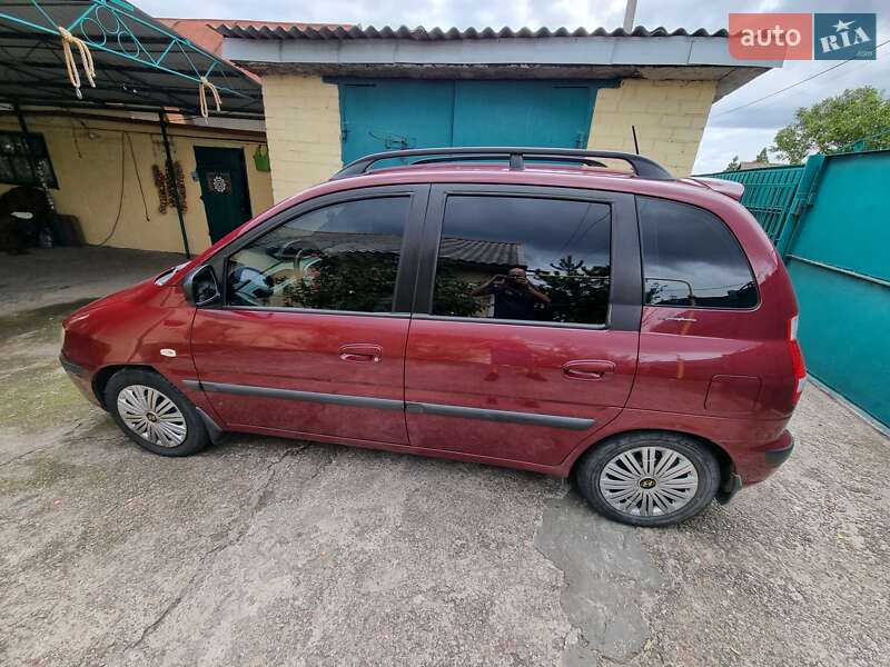 Минивэн Hyundai Matrix 2007 в Павлограде