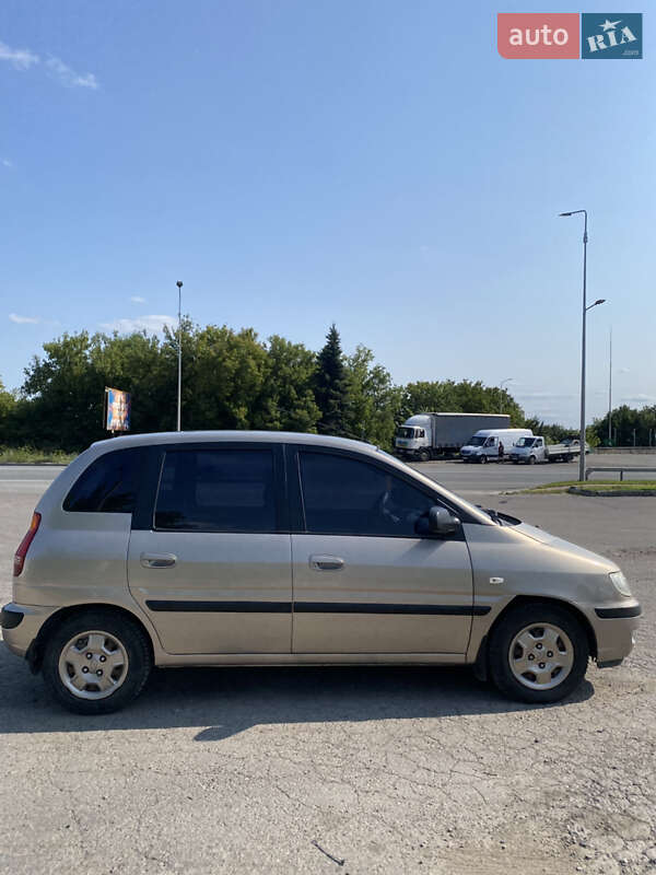 Минивэн Hyundai Matrix 2003 в Тернополе