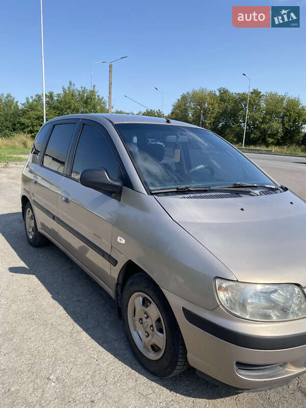 Минивэн Hyundai Matrix 2003 в Тернополе