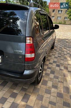 Минивэн Hyundai Matrix 2008 в 