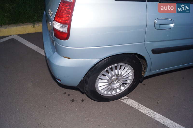 Мінівен Hyundai Matrix 2010 в Києві