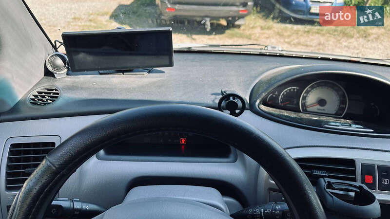 Минивэн Hyundai Matrix 2008 в Киеве