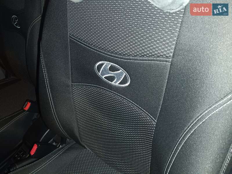 Мінівен Hyundai Matrix 2005 в Одесі