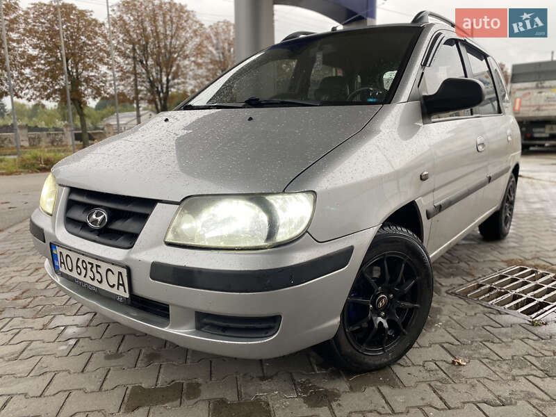 Мінівен Hyundai Matrix 2002 в Житомирі