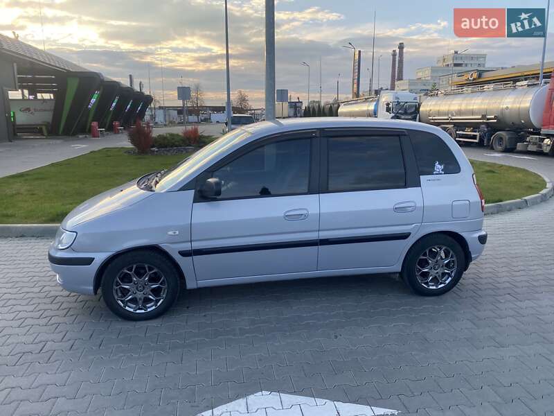 Мінівен Hyundai Matrix 2006 в Тернополі