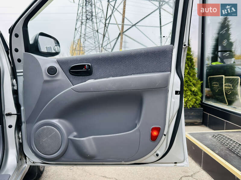 Минивэн Hyundai Matrix 2007 в Харькове