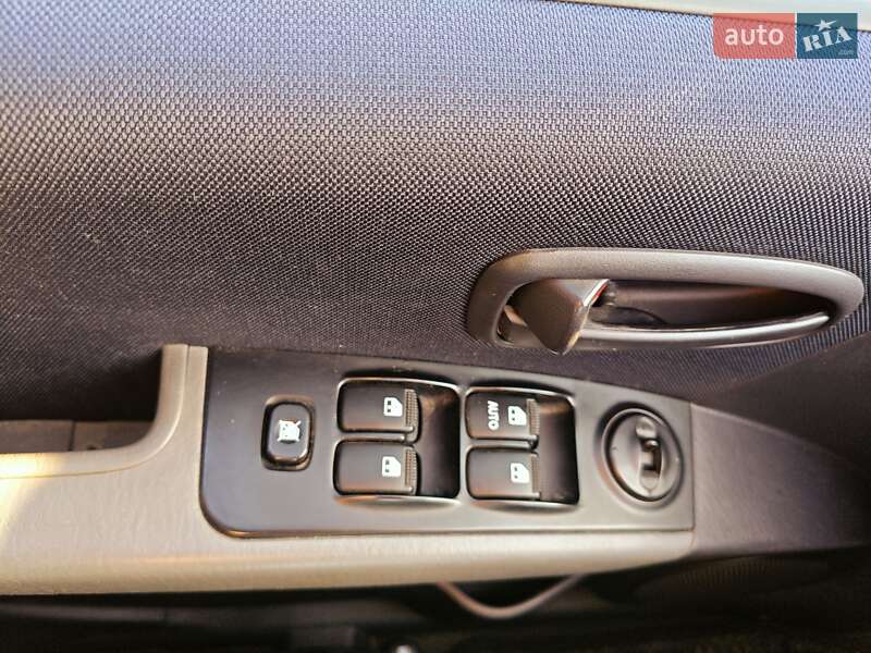 Минивэн Hyundai Matrix 2009 в Киеве фото 18 Минивэн Hyundai Matrix 2009 в Киеве