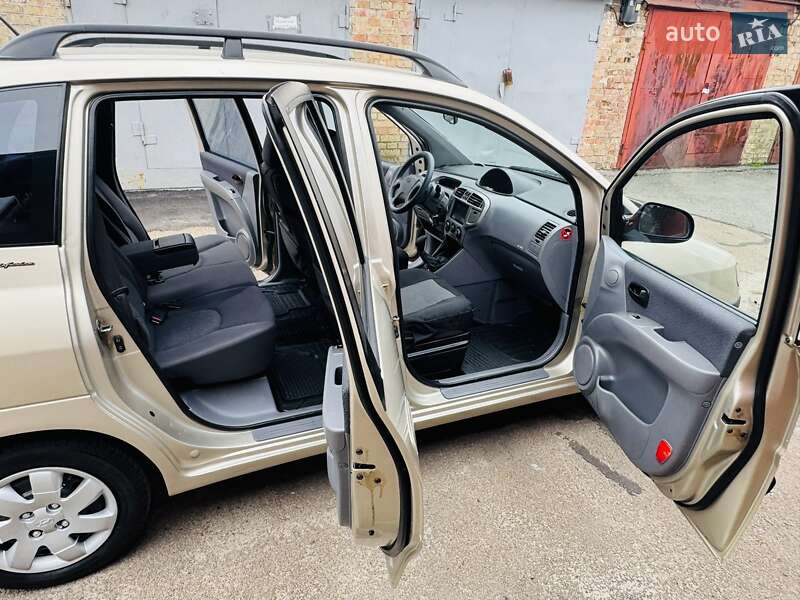 Мінівен Hyundai Matrix 2007 в Києві фото 21 Мінівен Hyundai Matrix 2007 в Києві