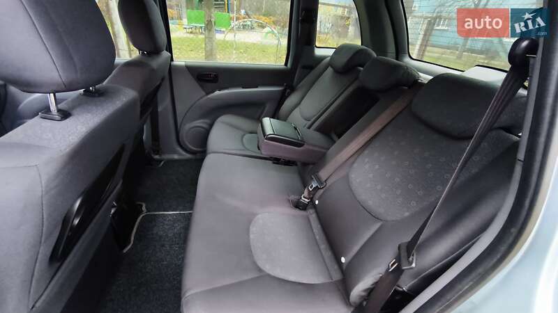 Мінівен Hyundai Matrix 2007 в Дніпрі