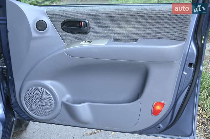 Минивэн Hyundai Matrix 2004 в Бердичеве