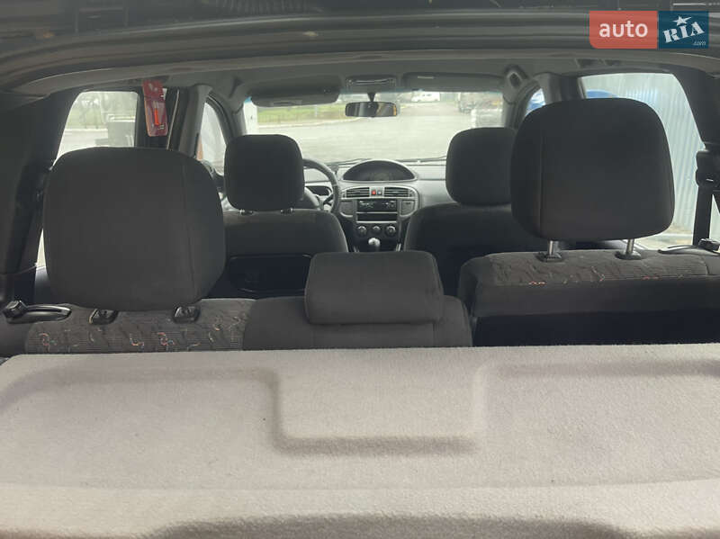 Мінівен Hyundai Matrix 2002 в Одесі