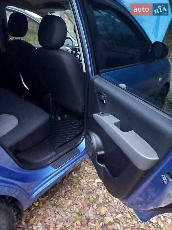 Минивэн Hyundai Matrix 2010 в Киеве фото 7 Минивэн Hyundai Matrix 2010 в Киеве