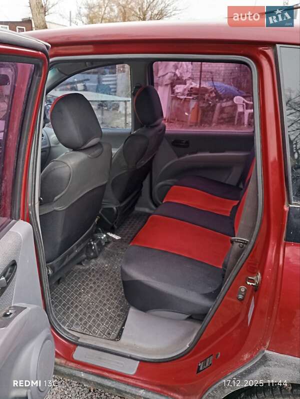 Минивэн Hyundai Matrix 2006 в Запорожье фото 6 Минивэн Hyundai Matrix 2006 в Запорожье