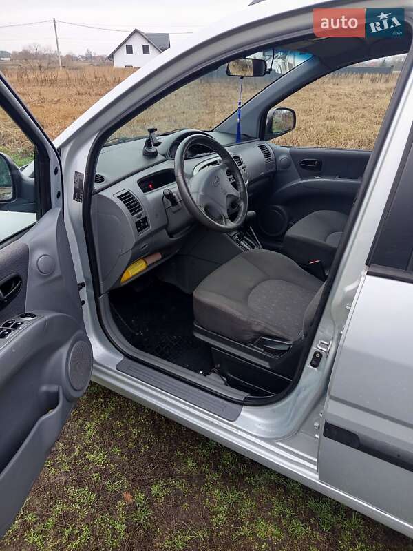 Минивэн Hyundai Matrix 2008 в Макарове