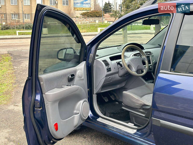 Минивэн Hyundai Matrix 2007 в Николаеве фото 5 Минивэн Hyundai Matrix 2007 в Николаеве