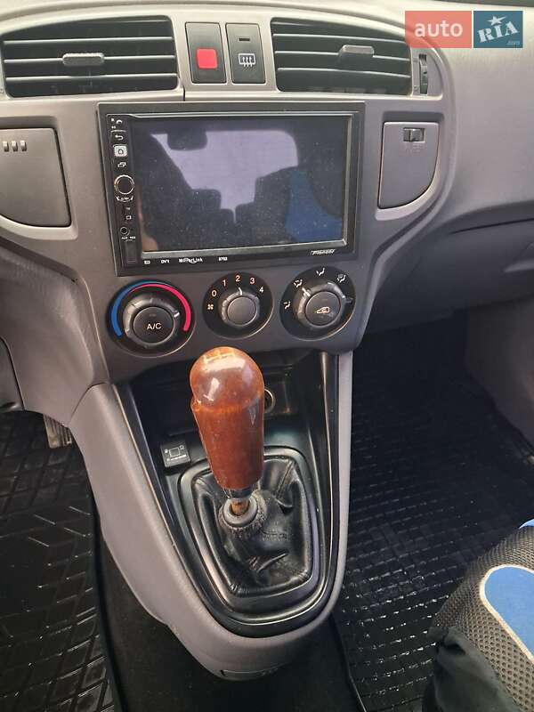 Минивэн Hyundai Matrix 2007 в Киеве