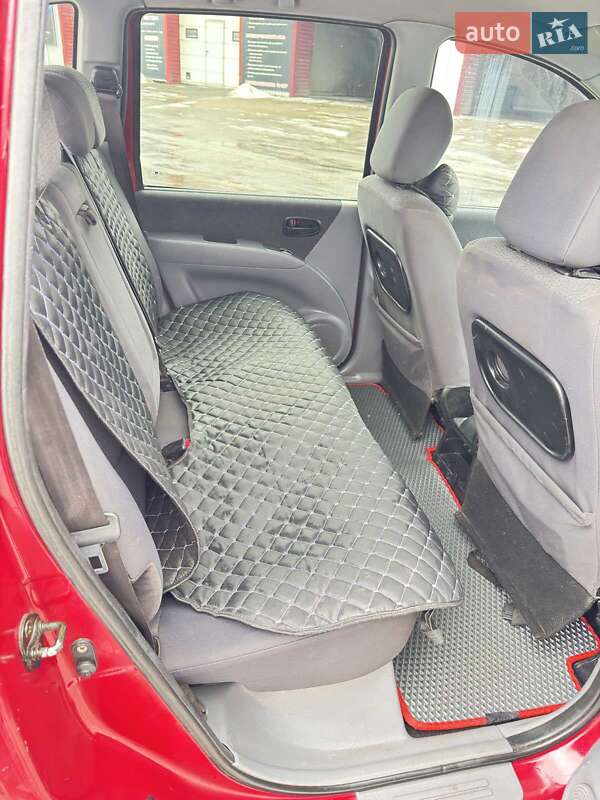 Минивэн Hyundai Matrix 2006 в Сумах