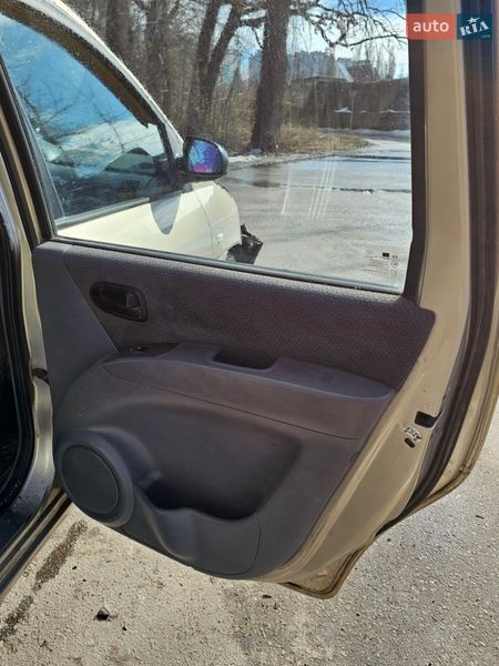 Минивэн Hyundai Matrix 2006 в Киеве