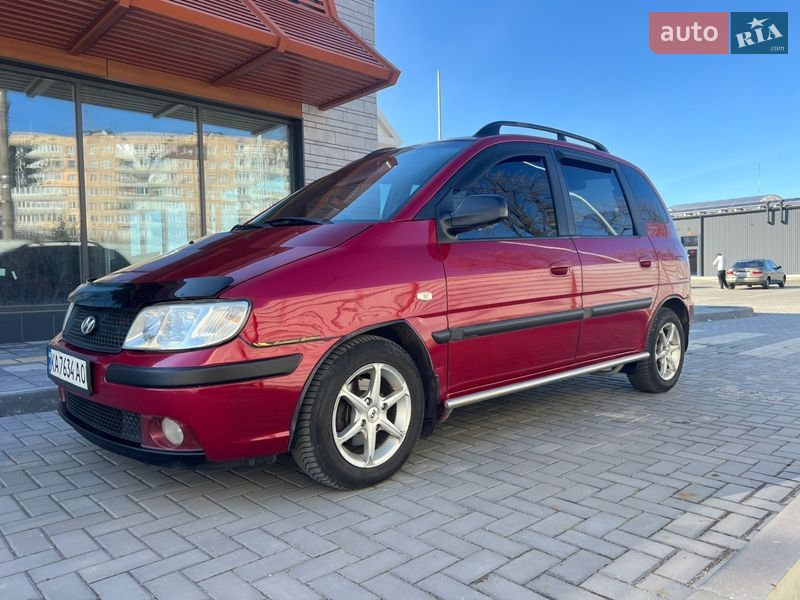 Мінівен Hyundai Matrix 2006 в Кривому Розі