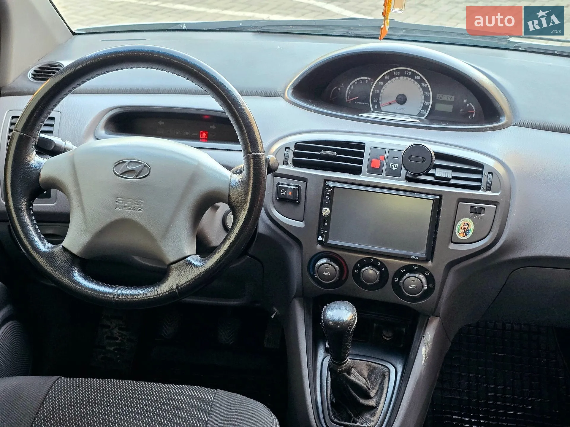 Hyundai Matrix 2004 VIN KMHPM81CP4U153542 фото оголошення 18 з 21