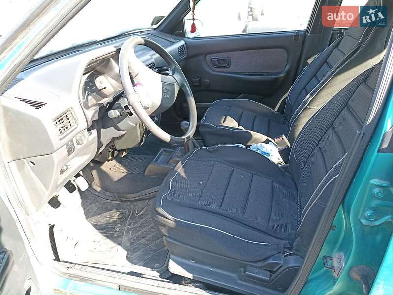 Седан Hyundai Pony 1994 в Києві