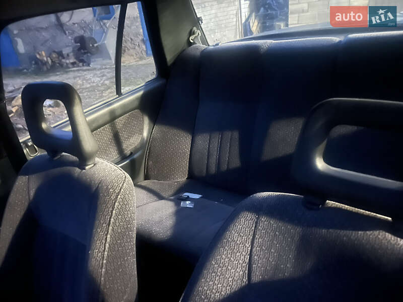 Седан Hyundai Pony 1993 в Дубровице фото 5 Седан Hyundai Pony 1993 в Дубровице