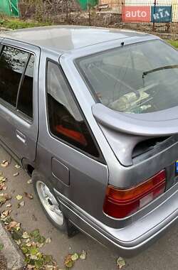 Хэтчбек Hyundai Pony 1992 в 