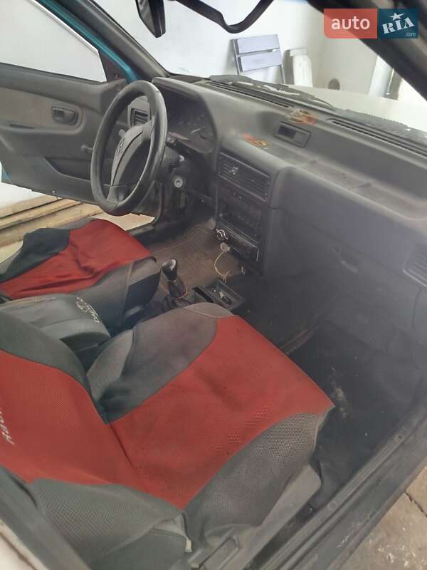 Седан Hyundai Pony 1994 в Лубнах фото 5 Седан Hyundai Pony 1994 в Лубнах