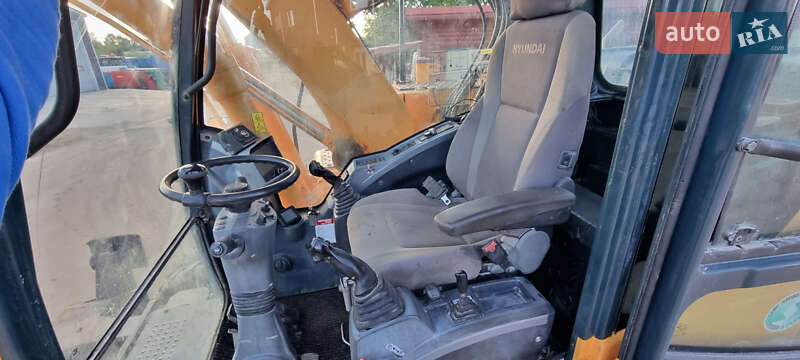 Колесный экскаватор Hyundai R 140LS-9 2013 в Одессе