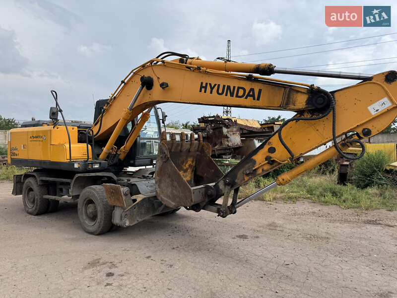 Hyundai R 200-W7 2008 Hyundai R 200-W7 2008