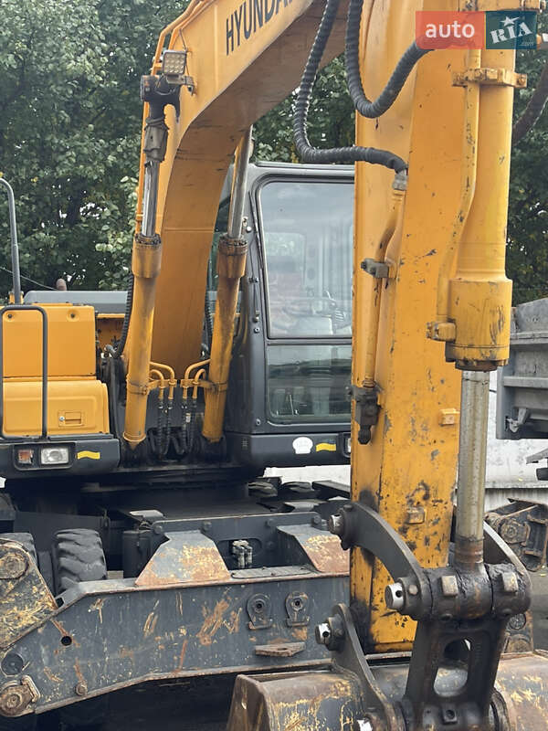 Екскаватор навантажувач Hyundai R 200-W7 2007 в Білій Церкві