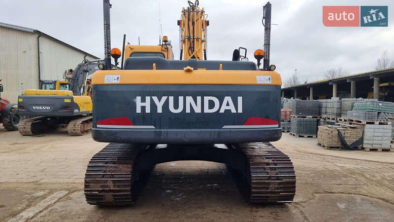 Гусеничный экскаватор Hyundai R 250 NLC-9 2012 в Одессе