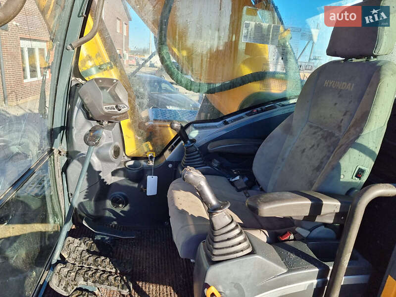 Гусеничный экскаватор Hyundai R 380LC-9A 2016 в Одессе