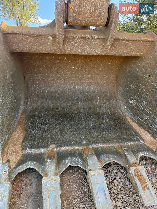 Гусеничный экскаватор Hyundai R 380LC-9A 2016 в Одессе фото 10 Гусеничный экскаватор Hyundai R 380LC-9A 2016 в Одессе