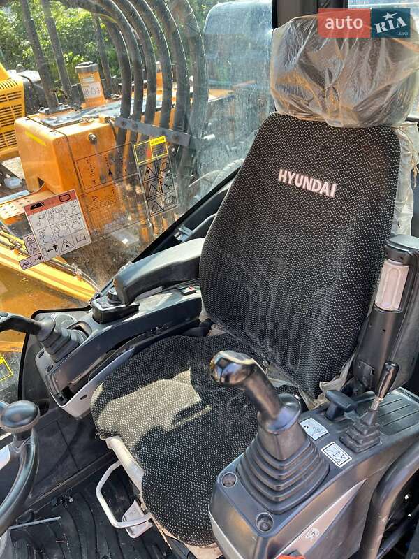 Колісний екскаватор Hyundai R170W-7 2018 в Києві